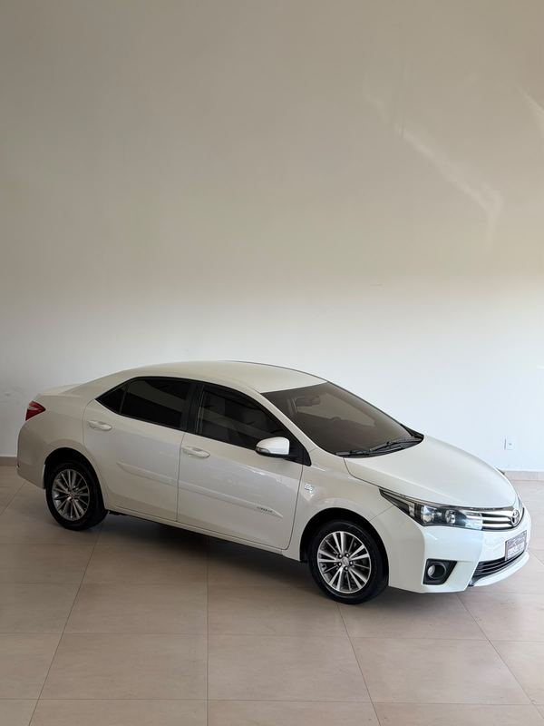 TOYOTA Corolla XEI